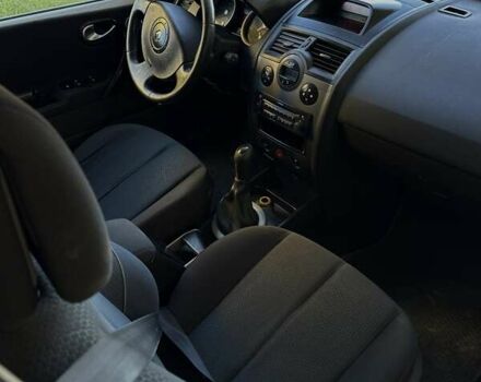 Черный Рено Меган, объемом двигателя 1.6 л и пробегом 250 тыс. км за 3900 $, фото 5 на Automoto.ua