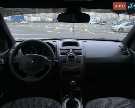 Чорний Рено Меган, об'ємом двигуна 1.6 л та пробігом 228 тис. км за 4900 $, фото 12 на Automoto.ua