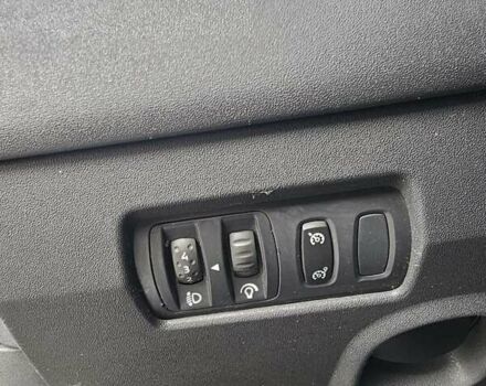 Чорний Рено Меган, об'ємом двигуна 1.46 л та пробігом 330 тис. км за 3600 $, фото 17 на Automoto.ua