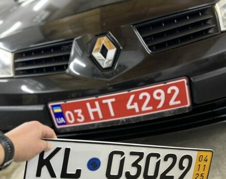 Черный Рено Меган, объемом двигателя 1.6 л и пробегом 204 тыс. км за 5199 $, фото 21 на Automoto.ua