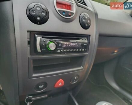 Черный Рено Меган, объемом двигателя 1.6 л и пробегом 223 тыс. км за 4399 $, фото 28 на Automoto.ua