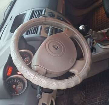 Черный Рено Меган, объемом двигателя 1.5 л и пробегом 302 тыс. км за 5300 $, фото 3 на Automoto.ua