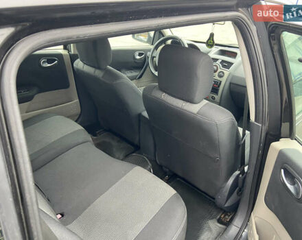 Черный Рено Меган, объемом двигателя 1.4 л и пробегом 140 тыс. км за 4900 $, фото 11 на Automoto.ua