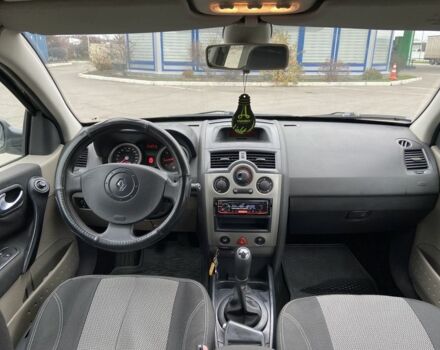 Черный Рено Меган, объемом двигателя 1.4 л и пробегом 140 тыс. км за 4900 $, фото 13 на Automoto.ua