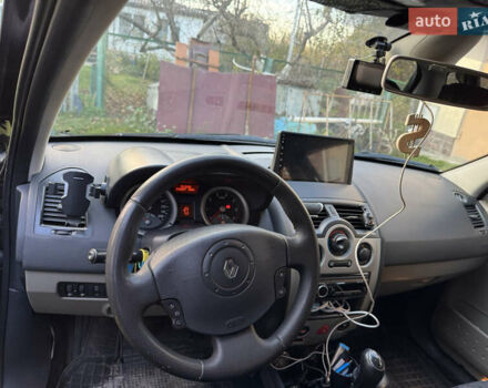 Чорний Рено Меган, об'ємом двигуна 1.6 л та пробігом 276 тис. км за 4700 $, фото 7 на Automoto.ua