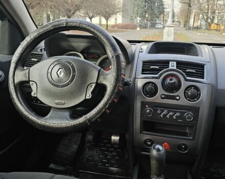 Черный Рено Меган, объемом двигателя 1.5 л и пробегом 200 тыс. км за 3200 $, фото 13 на Automoto.ua