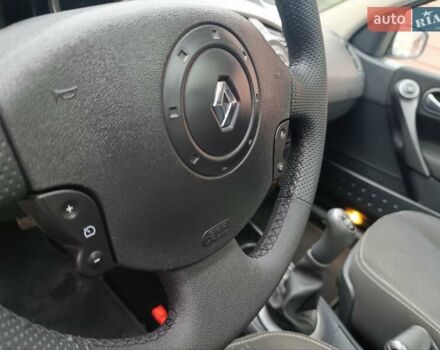 Черный Рено Меган, объемом двигателя 1.6 л и пробегом 223 тыс. км за 4399 $, фото 21 на Automoto.ua