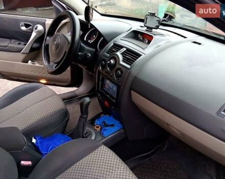 Черный Рено Меган, объемом двигателя 1.6 л и пробегом 229 тыс. км за 4500 $, фото 7 на Automoto.ua