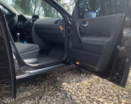 Чорний Рено Меган, об'ємом двигуна 2 л та пробігом 270 тис. км за 4600 $, фото 12 на Automoto.ua