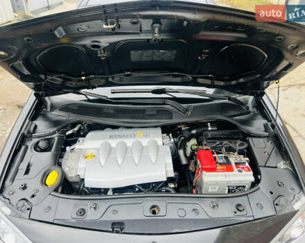 Чорний Рено Меган, об'ємом двигуна 1.6 л та пробігом 208 тис. км за 4850 $, фото 24 на Automoto.ua
