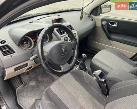 Черный Рено Меган, объемом двигателя 1.4 л и пробегом 140 тыс. км за 4900 $, фото 8 на Automoto.ua