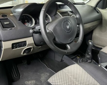 Черный Рено Меган, объемом двигателя 1.6 л и пробегом 204 тыс. км за 5199 $, фото 15 на Automoto.ua