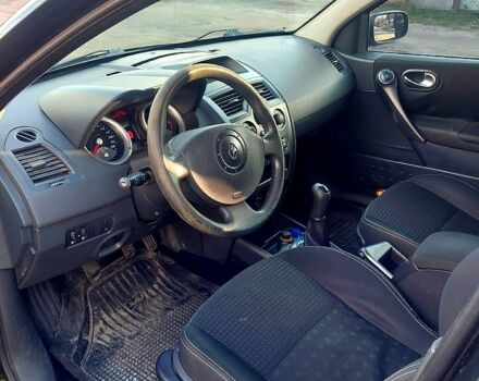 Черный Рено Меган, объемом двигателя 1.5 л и пробегом 230 тыс. км за 4850 $, фото 5 на Automoto.ua