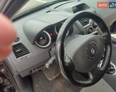 Черный Рено Меган, объемом двигателя 1.6 л и пробегом 176 тыс. км за 4500 $, фото 14 на Automoto.ua