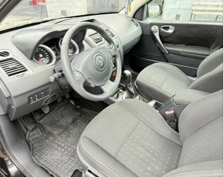 Черный Рено Меган, объемом двигателя 1.6 л и пробегом 216 тыс. км за 5300 $, фото 4 на Automoto.ua