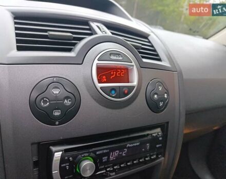 Черный Рено Меган, объемом двигателя 1.6 л и пробегом 223 тыс. км за 4399 $, фото 25 на Automoto.ua