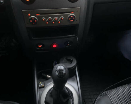 Чорний Рено Меган, об'ємом двигуна 1.6 л та пробігом 228 тис. км за 4900 $, фото 15 на Automoto.ua