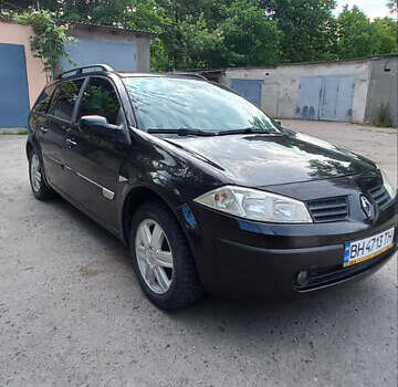 Черный Рено Меган, объемом двигателя 1.6 л и пробегом 215 тыс. км за 5000 $, фото 1 на Automoto.ua