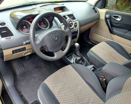 Черный Рено Меган, объемом двигателя 0 л и пробегом 250 тыс. км за 4400 $, фото 7 на Automoto.ua