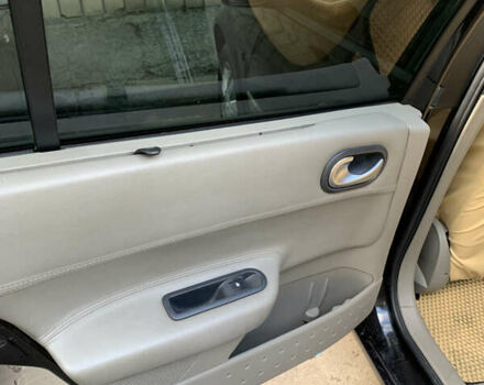 Рено Меган 2005 у Броварах на Automoto.ua Чорний Рено Меган, об'ємом двигуна 1.46 л та пробігом 345 тис. км за 4300 $, фото 8 на Automoto.ua