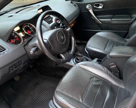 Черный Рено Меган, объемом двигателя 1.6 л и пробегом 326 тыс. км за 4900 $, фото 9 на Automoto.ua