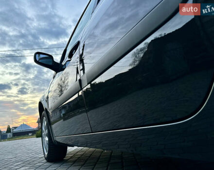 Черный Рено Меган, объемом двигателя 1.6 л и пробегом 68 тыс. км за 6899 $, фото 37 на Automoto.ua