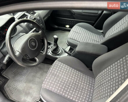 Черный Рено Меган, объемом двигателя 1.6 л и пробегом 229 тыс. км за 5400 $, фото 15 на Automoto.ua