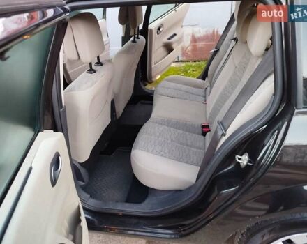 Рено Меган 2006 в Львове на Automoto.ua Черный Рено Меган, объемом двигателя 1.6 л и пробегом 194 тыс. км за 5000 $, фото 14 на Automoto.ua