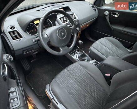 Черный Рено Меган, объемом двигателя 1.6 л и пробегом 203 тыс. км за 4850 $, фото 14 на Automoto.ua