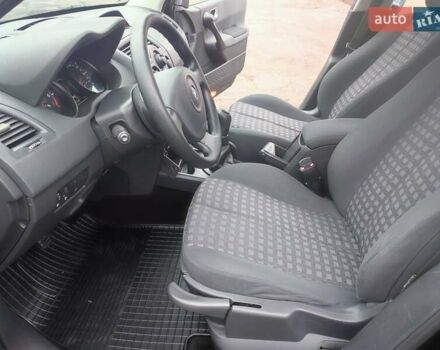 Чорний Рено Меган, об'ємом двигуна 1.6 л та пробігом 163 тис. км за 5600 $, фото 24 на Automoto.ua