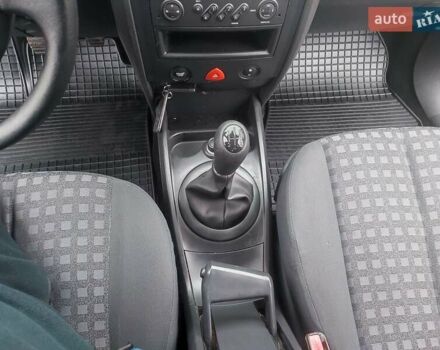 Чорний Рено Меган, об'ємом двигуна 1.6 л та пробігом 163 тис. км за 5600 $, фото 43 на Automoto.ua