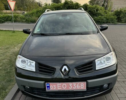 Черный Рено Меган, объемом двигателя 1.6 л и пробегом 170 тыс. км за 5450 $, фото 3 на Automoto.ua