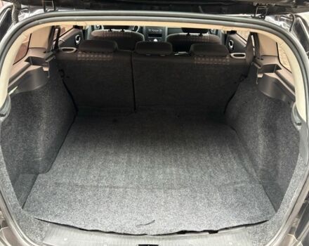 Черный Рено Меган, объемом двигателя 1.6 л и пробегом 229 тыс. км за 5400 $, фото 16 на Automoto.ua