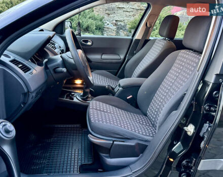 Черный Рено Меган, объемом двигателя 1.6 л и пробегом 68 тыс. км за 6899 $, фото 14 на Automoto.ua