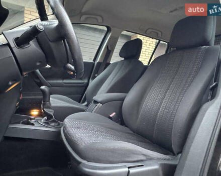 Черный Рено Меган, объемом двигателя 1.6 л и пробегом 203 тыс. км за 4850 $, фото 17 на Automoto.ua