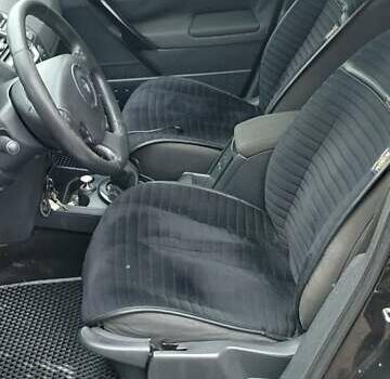 Черный Рено Меган, объемом двигателя 1.6 л и пробегом 283 тыс. км за 4750 $, фото 14 на Automoto.ua