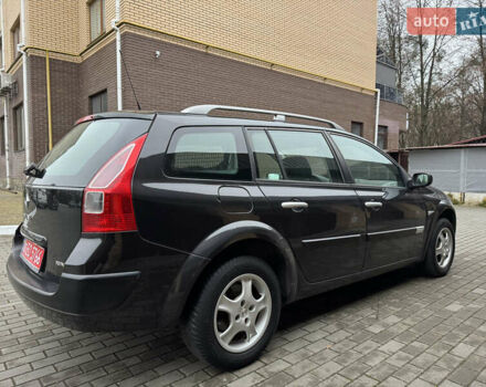 Черный Рено Меган, объемом двигателя 1.6 л и пробегом 203 тыс. км за 4850 $, фото 7 на Automoto.ua