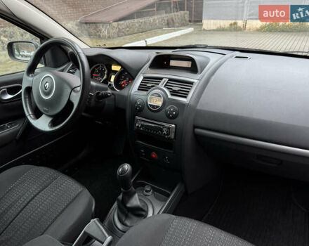 Черный Рено Меган, объемом двигателя 1.6 л и пробегом 203 тыс. км за 4850 $, фото 34 на Automoto.ua