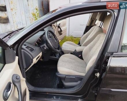 Рено Меган 2006 в Львове на Automoto.ua Черный Рено Меган, объемом двигателя 1.6 л и пробегом 194 тыс. км за 5000 $, фото 18 на Automoto.ua