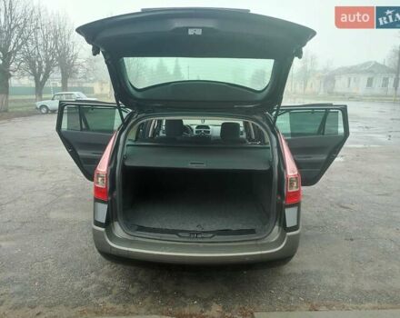 Чорний Рено Меган, об'ємом двигуна 1.6 л та пробігом 163 тис. км за 5600 $, фото 18 на Automoto.ua