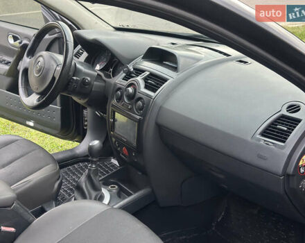 Рено Меган 2006 в Ровно на Automoto.ua Черный Рено Меган, объемом двигателя 1.87 л и пробегом 405 тыс. км за 4950 $, фото 11 на Automoto.ua