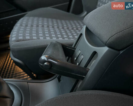 Черный Рено Меган, объемом двигателя 1.6 л и пробегом 68 тыс. км за 6899 $, фото 17 на Automoto.ua