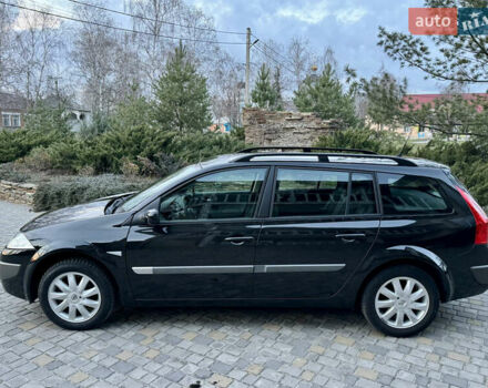 Черный Рено Меган, объемом двигателя 1.6 л и пробегом 68 тыс. км за 6899 $, фото 4 на Automoto.ua