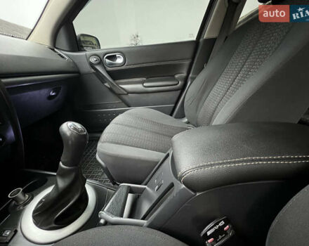 Чорний Рено Меган, об'ємом двигуна 1.6 л та пробігом 190 тис. км за 6400 $, фото 24 на Automoto.ua