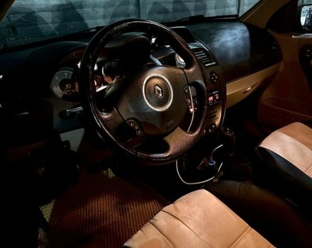 Рено Меган 2006 у Чернігові на Automoto.ua Чорний Рено Меган, об'ємом двигуна 1.5 л та пробігом 298 тис. км за 4990 $, фото 4 на Automoto.ua