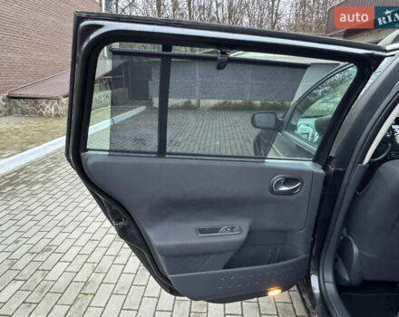 Черный Рено Меган, объемом двигателя 1.6 л и пробегом 203 тыс. км за 4850 $, фото 24 на Automoto.ua