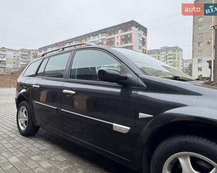 Черный Рено Меган, объемом двигателя 1.6 л и пробегом 203 тыс. км за 4850 $, фото 11 на Automoto.ua