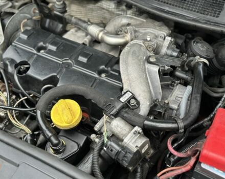 Чорний Рено Меган, об'ємом двигуна 1.9 л та пробігом 405 тис. км за 4990 $, фото 10 на Automoto.ua