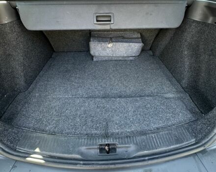 Черный Рено Меган, объемом двигателя 1.6 л и пробегом 239 тыс. км за 4700 $, фото 9 на Automoto.ua