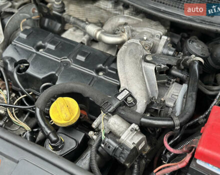 Рено Меган 2006 в Ровно на Automoto.ua Черный Рено Меган, объемом двигателя 1.87 л и пробегом 405 тыс. км за 4950 $, фото 14 на Automoto.ua